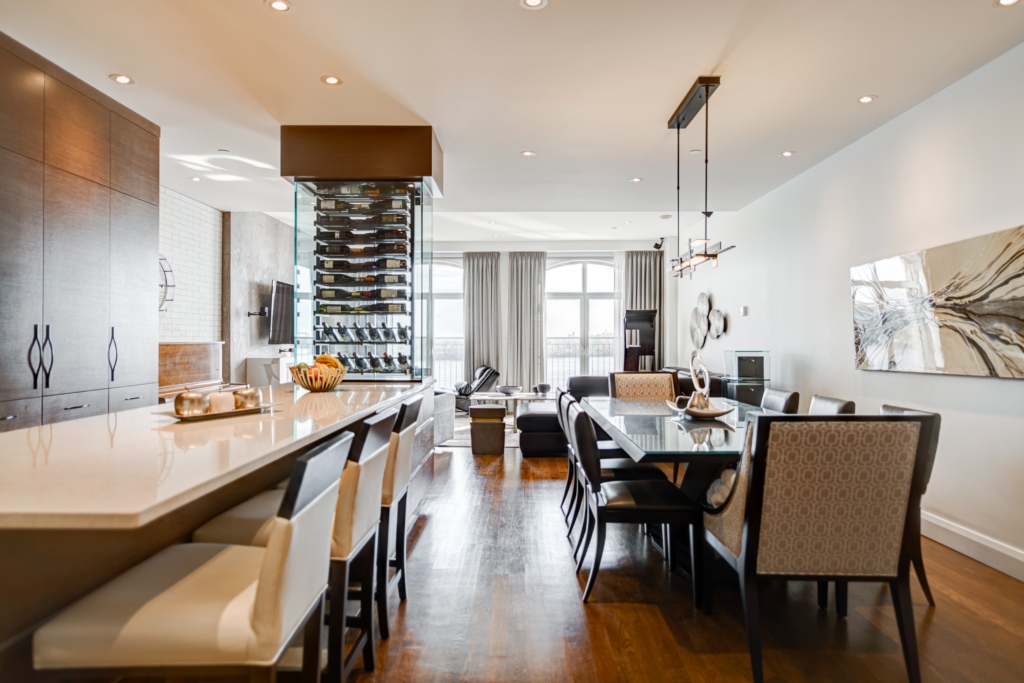 1000 Rue de la Commune E, Montréal